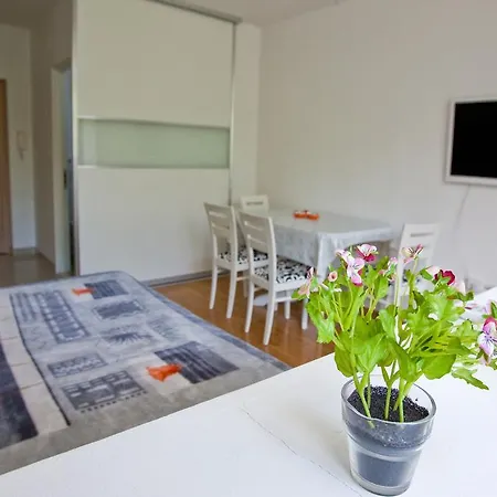 Apartment Busic In Split